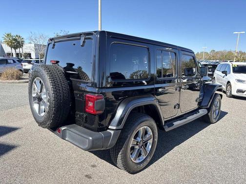 2019 Jeep Wrangler Unlimited Sahara
