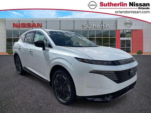 Everest White P 2026 Nissan Murano Platinum