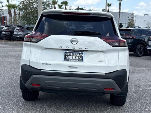 Glacier White 2023 Nissan Rogue S
