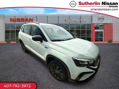 Pure White 2023 Volkswagen Taos 1.5T S
