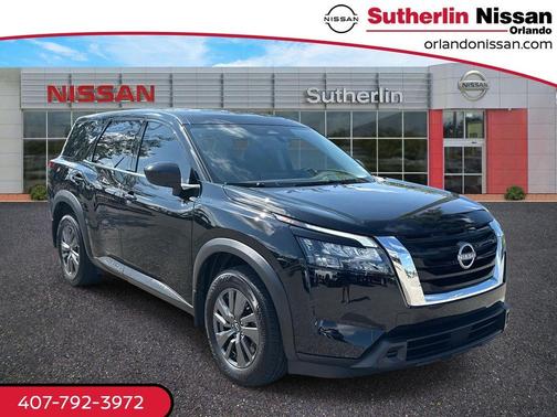 2024 Nissan Pathfinder S