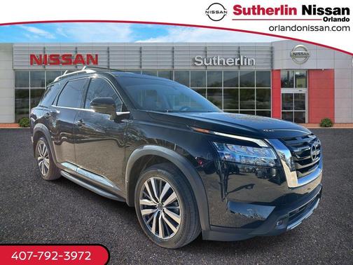 2022 Nissan Pathfinder Platinum