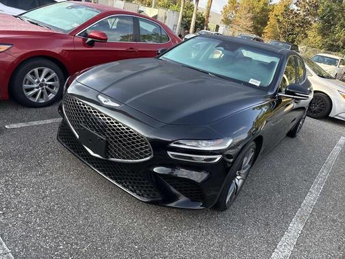 2022 Genesis G70 2.0T