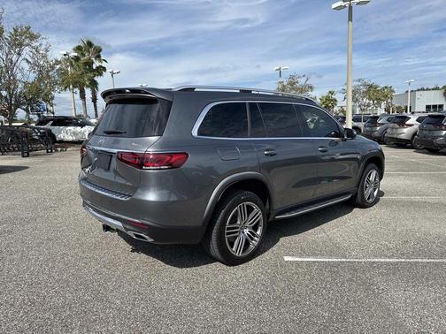 2022 Mercedes-Benz GLS 450 4MATIC