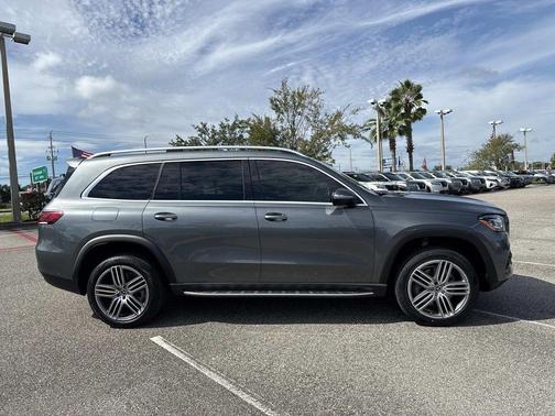 2022 Mercedes-Benz GLS 450 4MATIC