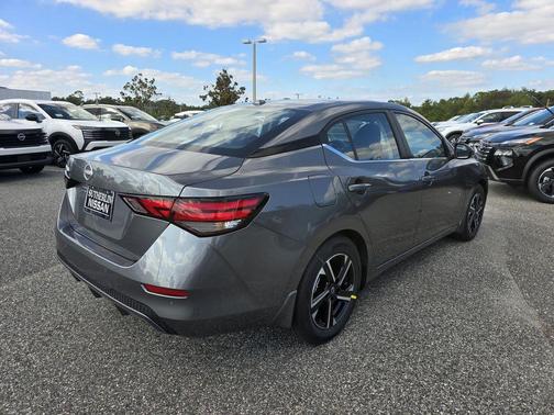 2025 Nissan Sentra SV