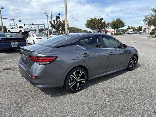 2021 Nissan Sentra SR