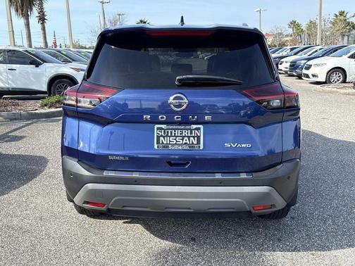 2021 Nissan Rogue SV