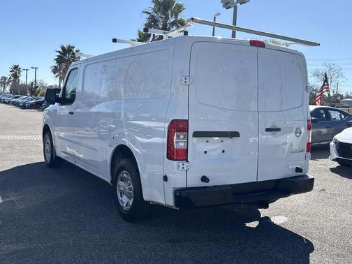 2021 Nissan NV Cargo NV2500 HD SV V6/SV V8