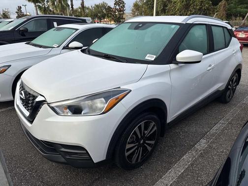 2020 Nissan Kicks SV