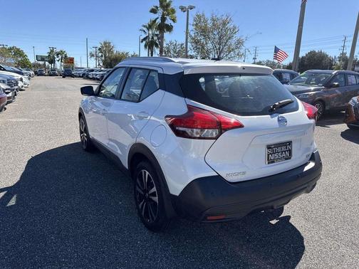 2020 Nissan Kicks SV