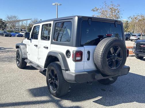 Bright White Clearcoat 2021 Jeep Wrangler Unlimited Sport Altitude
