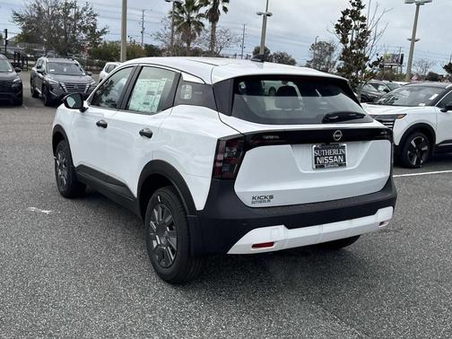 2026 Nissan Kicks S
