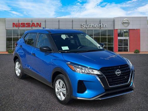 2025 Nissan Kicks Play S