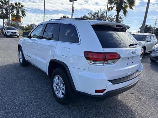 2020 Jeep Grand Cherokee Laredo E