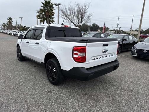 2023 Ford Maverick XL