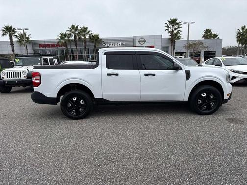 2023 Ford Maverick XL