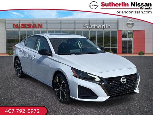 2025 Nissan Altima SR