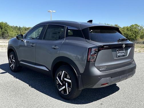 Gun Metallic 2026 Nissan Kicks SV