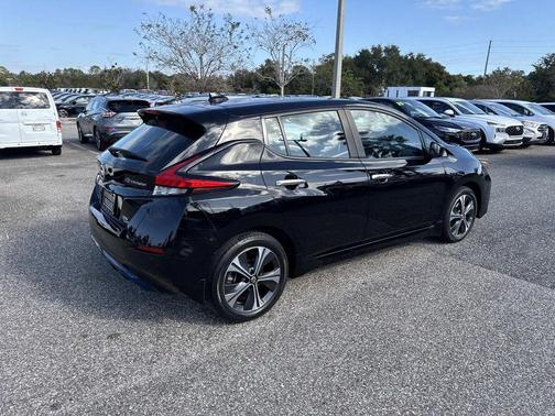 2021 Nissan Leaf SV PLUS