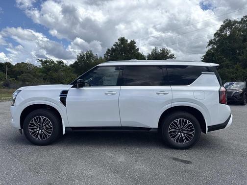 2025 Nissan Armada Platinum