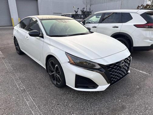2023 Nissan Altima 2.5 SR
