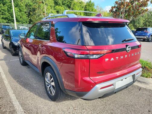 Scarlet Ember 2023 Nissan Pathfinder SL