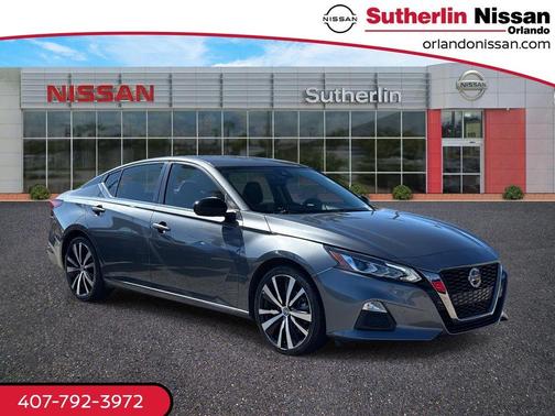 2022 Nissan Altima 2.5 SR