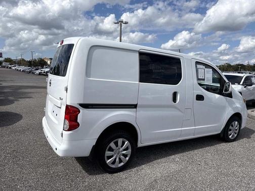 2021 Nissan NV200 SV