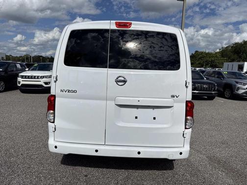 2021 Nissan NV200 SV