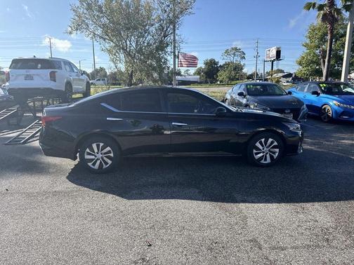 2023 Nissan Altima 2.5 S