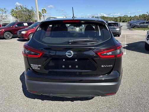 2020 Nissan Rogue Sport SV