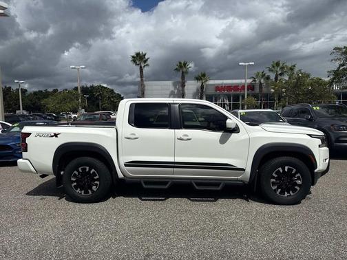 2022 Nissan Frontier PRO-X