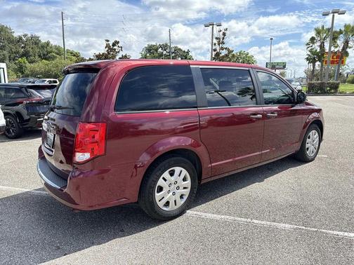2020 Dodge Grand Caravan SE