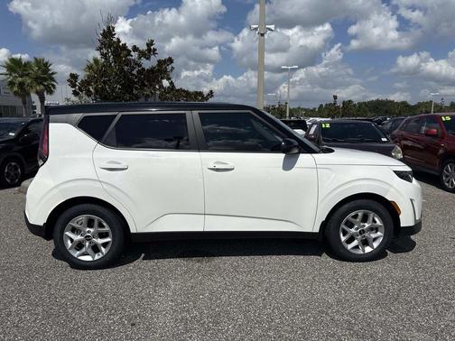 2023 Kia Soul S