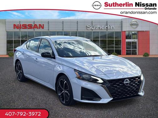 2025 Nissan Altima SR