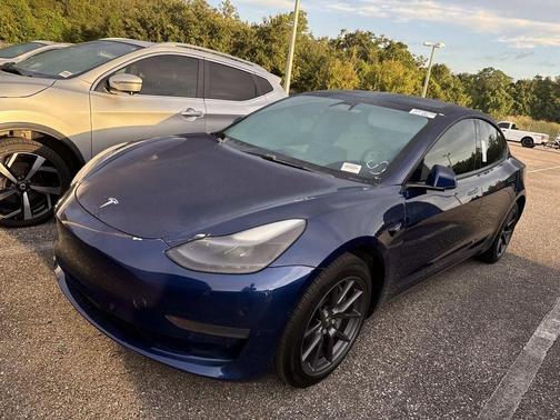 2021 Tesla Model 3 Standard Range Plus