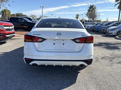 2024 Nissan Altima 2.5 SV