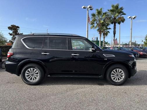 2022 Nissan Armada SV