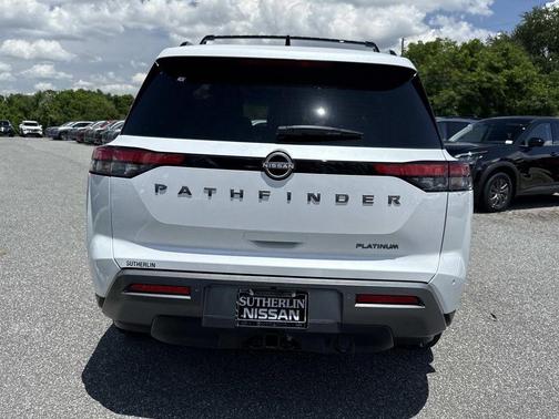 Everest White P 2026 Nissan Pathfinder Platinum