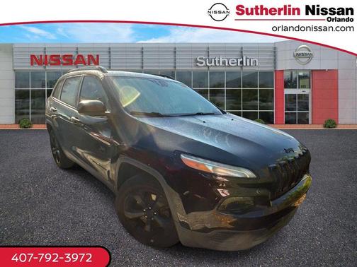 Brilliant Black Crystal Pearlcoat 2016 Jeep Cherokee Altitude