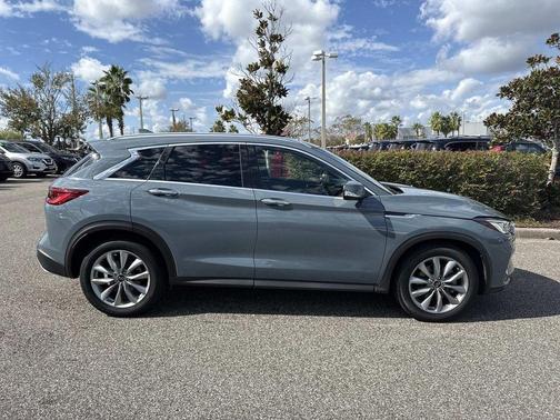 2022 INFINITI QX50 Luxe