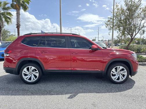 2021 Volkswagen Atlas 3.6L SE w/Technology