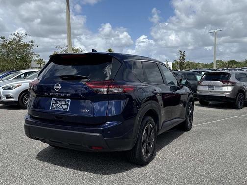 2024 Nissan Rogue SV