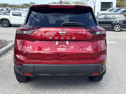 2025 Nissan Rogue S