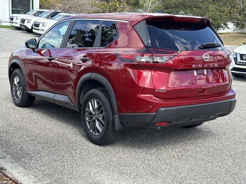 2025 Nissan Rogue S