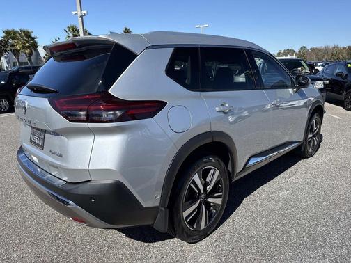 2021 Nissan Rogue Platinum