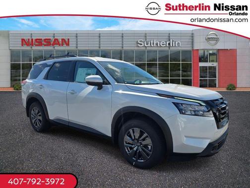 2025 Nissan Pathfinder SV