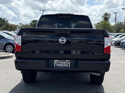 Black 2021 Nissan Titan SV