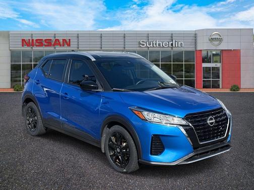 2023 Nissan Kicks SV